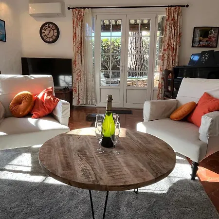 Harmonie - Unique Provencal Charm אנטיב